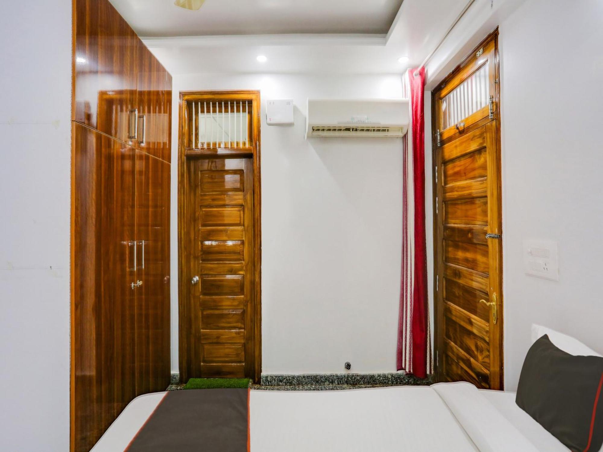 Collection O Sagar Inn グルガウン エクステリア 写真