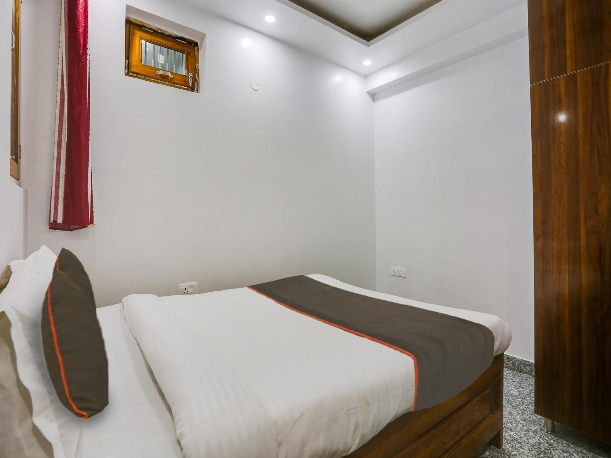 Collection O Sagar Inn グルガウン エクステリア 写真