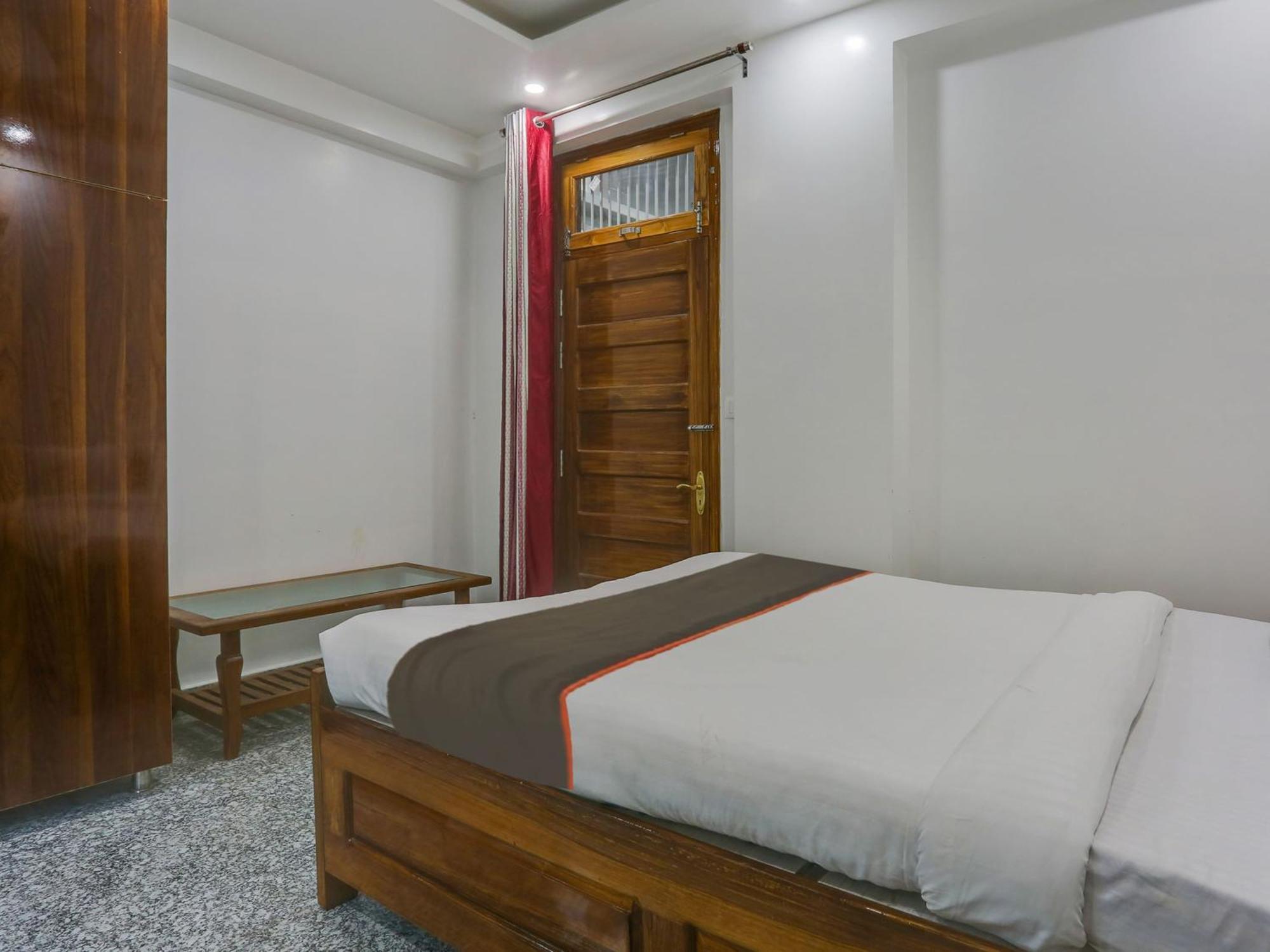 Collection O Sagar Inn グルガウン エクステリア 写真